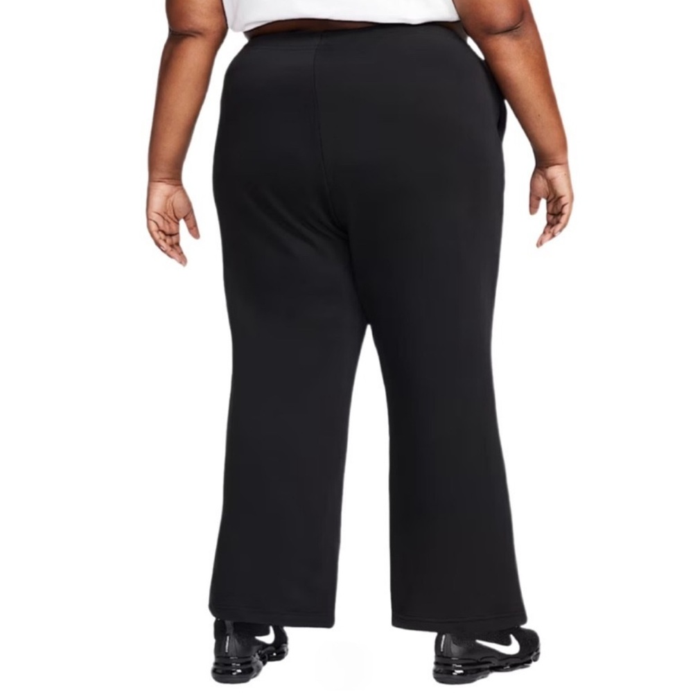Nike Women's Sportswear Club Fleece Mid-Rise Wide-Leg Sweatpants NWT - Picture 3 of 14